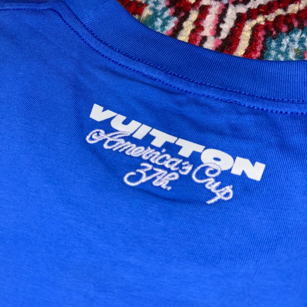 MEN'S PRE-OWNED SHORT SLEEVED EMBROIDERED LOUIS VUITTON COTTON T-SHIRT XL - Picture 4 of 7